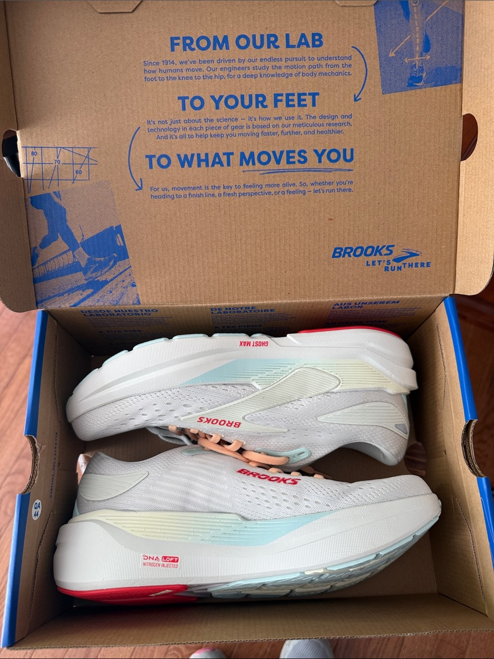 Brooks Ghost Max 3 Blue/Sylvan Green/clearwater size 9 NEW WITH BOX
